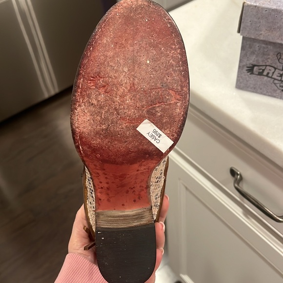 Freebird Casey Black/White Snake Boots - size 7 and size 8 EUC! - Picture 5 of 6